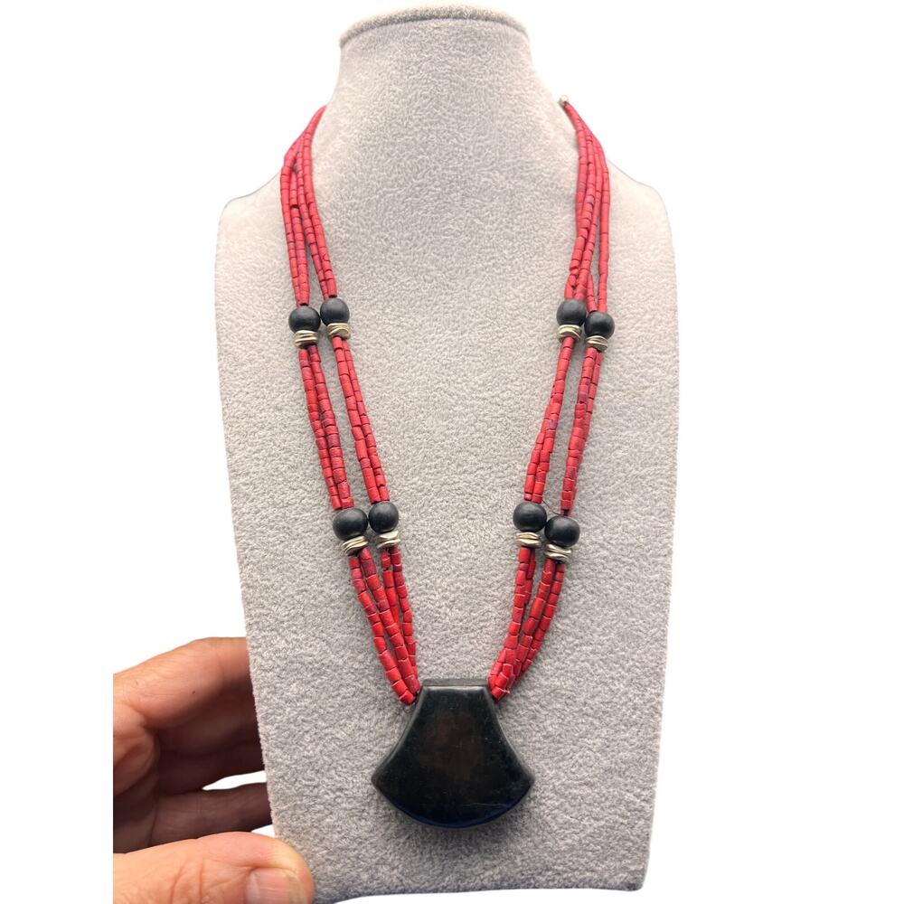 Vintage tribal style bead & stone necklace multi strand black red ethnic boho